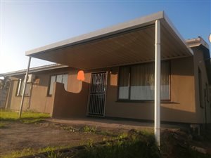 3 Bed House in Newlands West