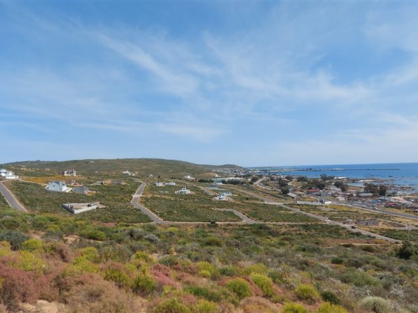 470 m² Land