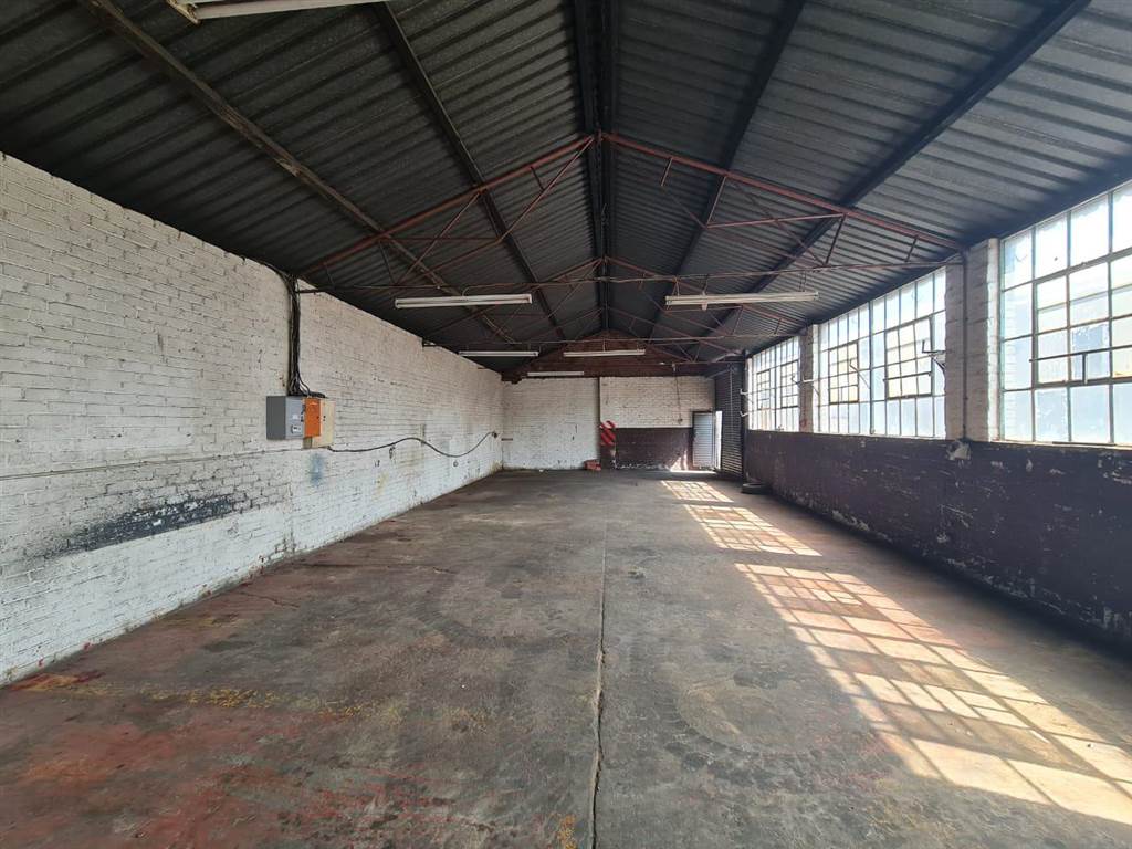142  m² Industrial space in Wadeville photo number 11