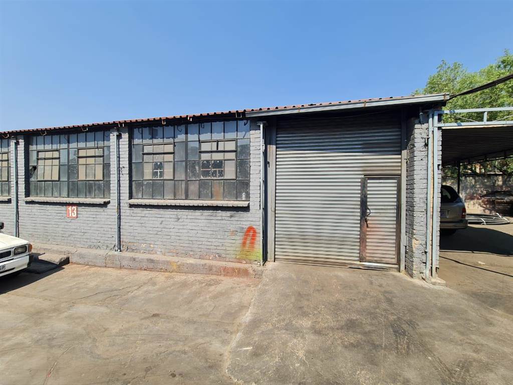 142  m² Industrial space in Wadeville photo number 1