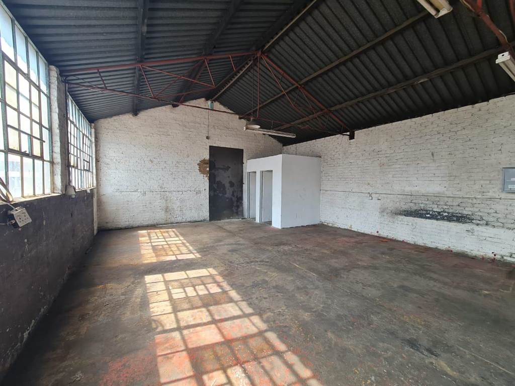 142  m² Industrial space in Wadeville photo number 2