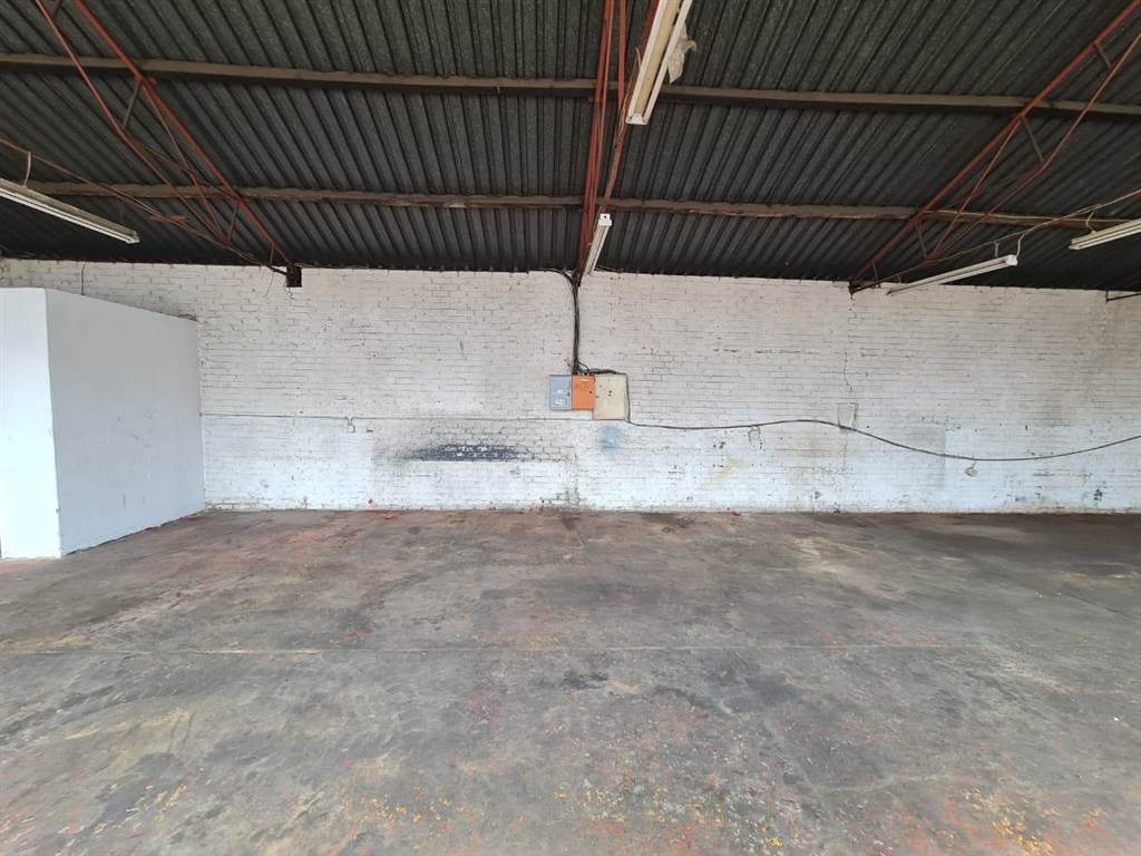 142  m² Industrial space in Wadeville photo number 4