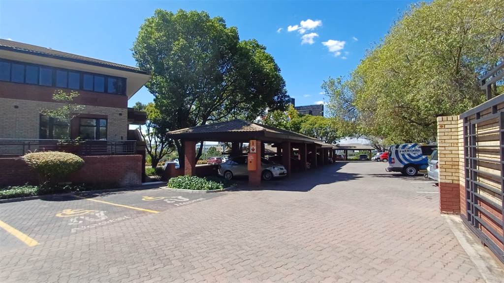 23.9  m² Commercial space in Woodmead photo number 5