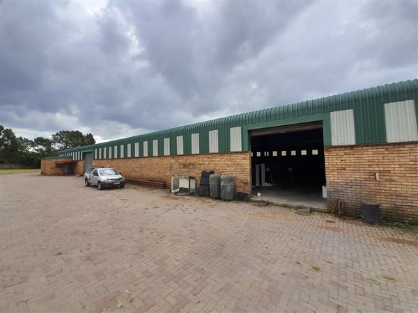 Commercial space in Zandfontein AH