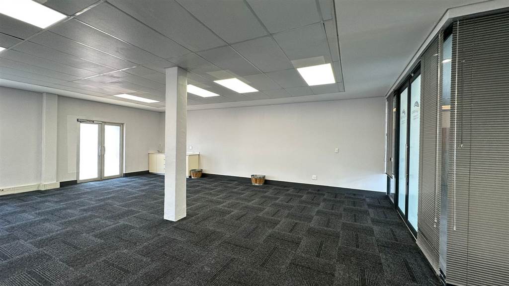 106  m² Commercial space in Highveld photo number 8