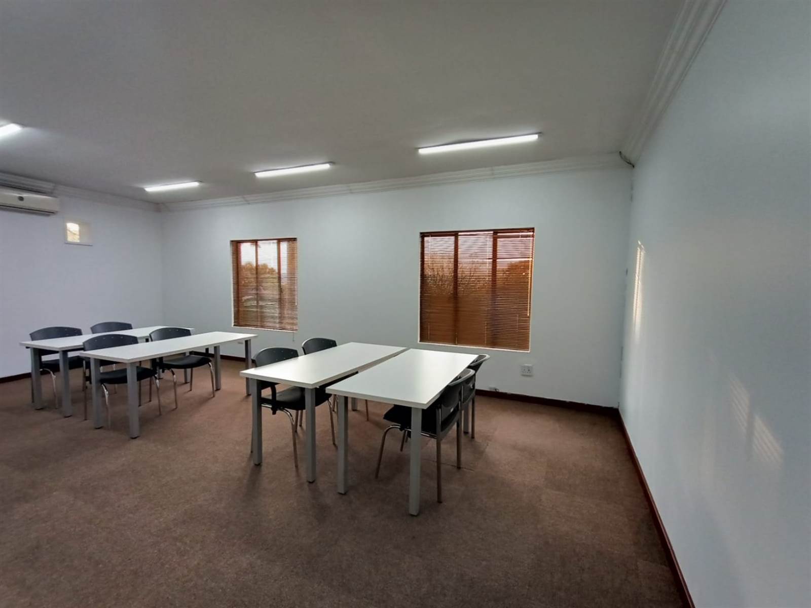 57  m² Office Space in Eldoraigne photo number 16