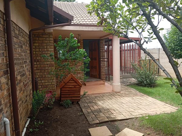1 Bedroom Garden Cottage 1 Bedroom Garden Cottage
