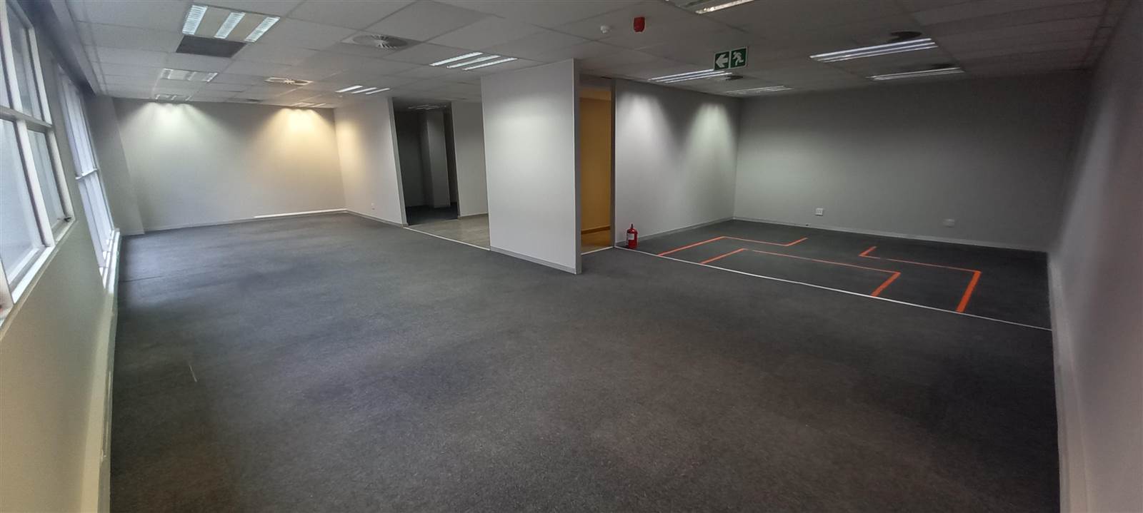 284  m² Commercial space in Bedfordview photo number 13