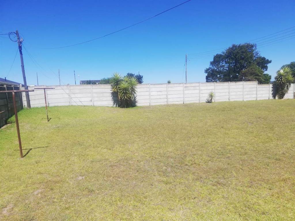 3 Bed House in Pacaltsdorp photo number 5