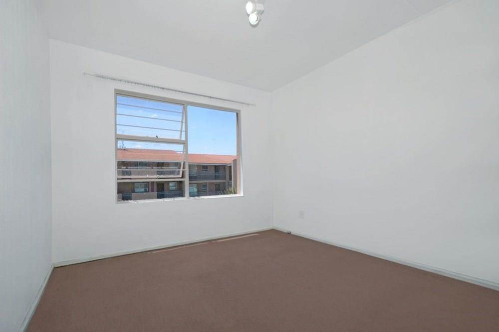 2 Bed Apartment in Linden photo number 11