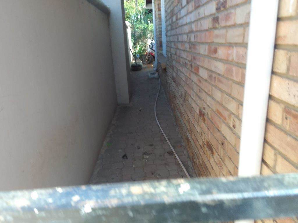 3 Bed Townhouse in Protea Park photo number 22