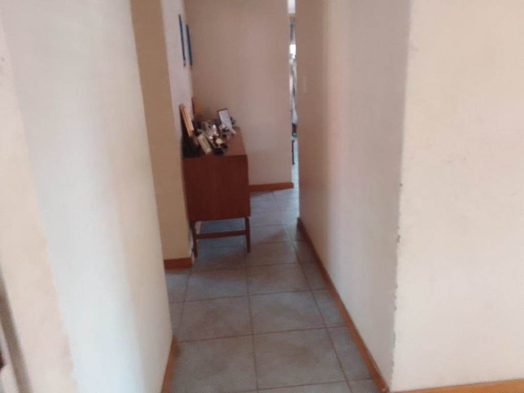 3 Bed Townhouse in Protea Park photo number 12