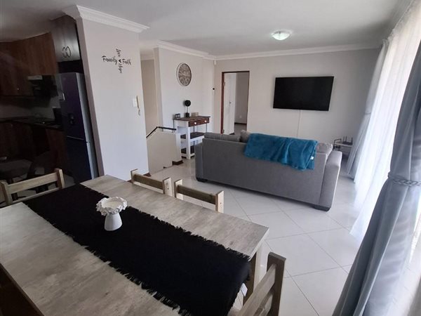 3 Bedroom Townhouse 3 Bedroom Townhouse