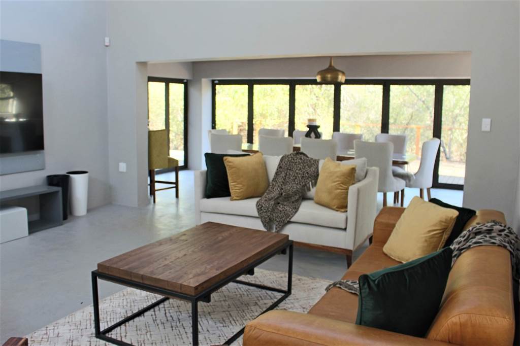 4 Bed House in Marloth Park photo number 12