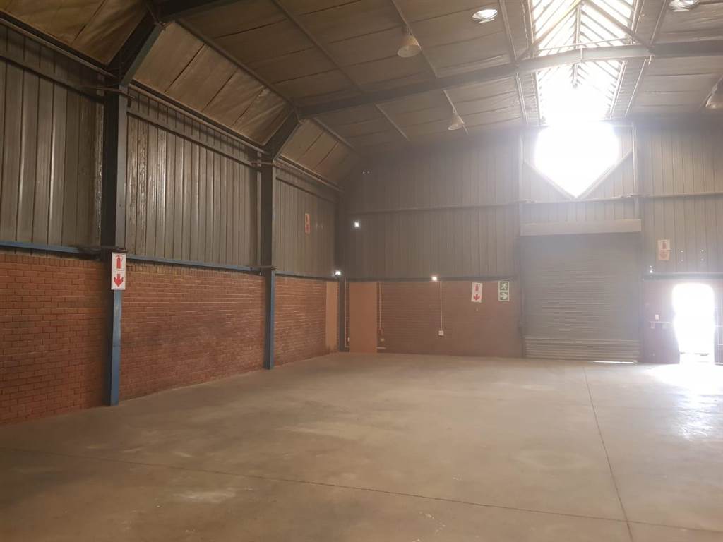 458  m² Industrial space in Benrose photo number 10
