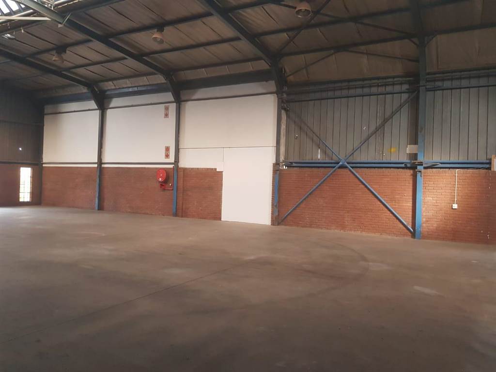 458  m² Industrial space in Benrose photo number 5
