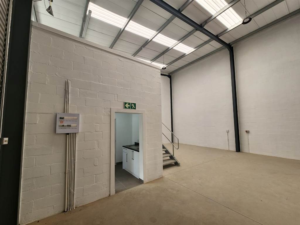 132  m² Industrial space in Parklands photo number 6