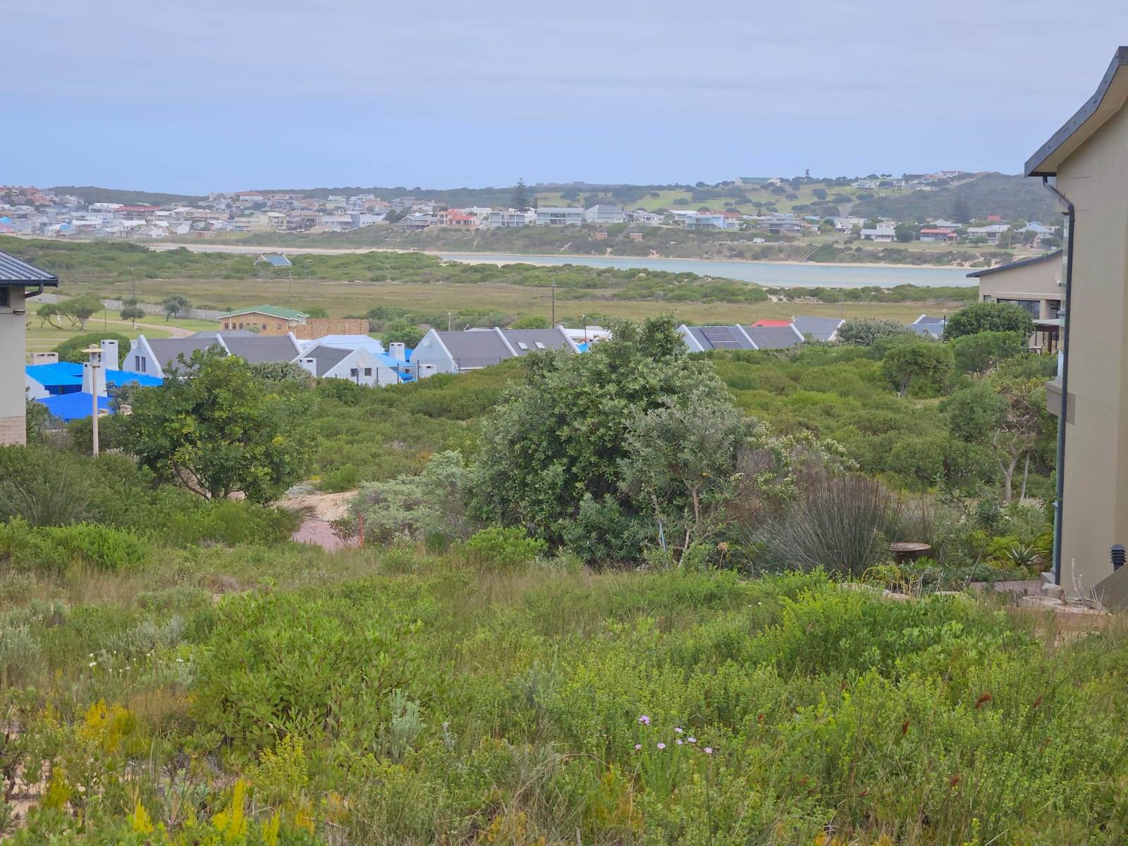 908 m² Land available in Stilbaai photo number 8