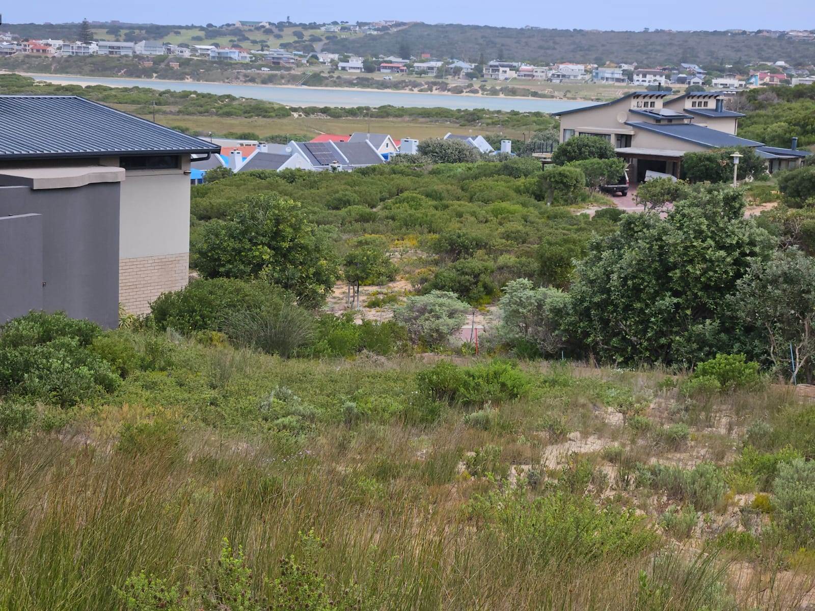 908 m² Land available in Stilbaai photo number 3