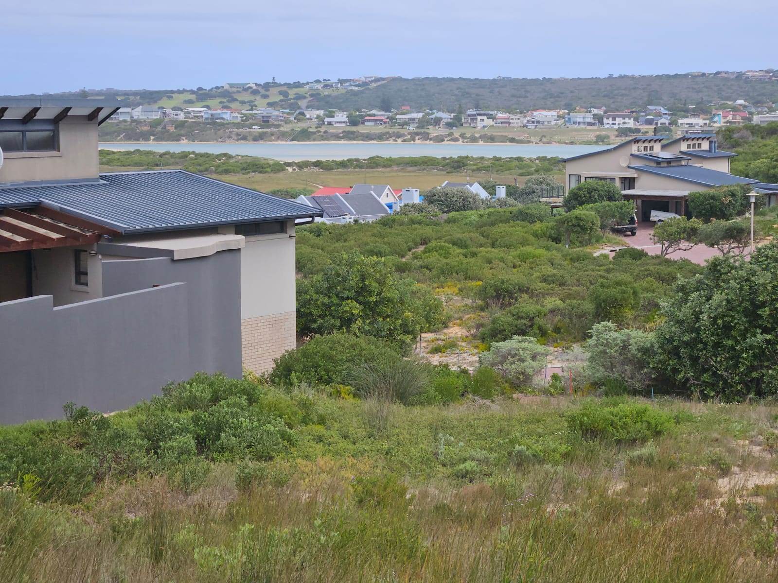 908 m² Land available in Stilbaai photo number 9