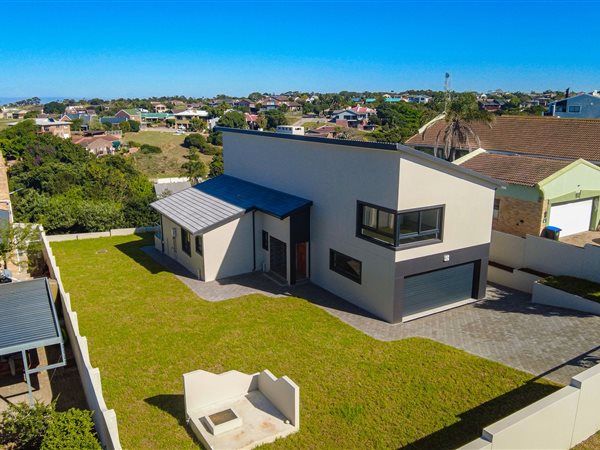 3 Bedroom House 3 Bedroom House