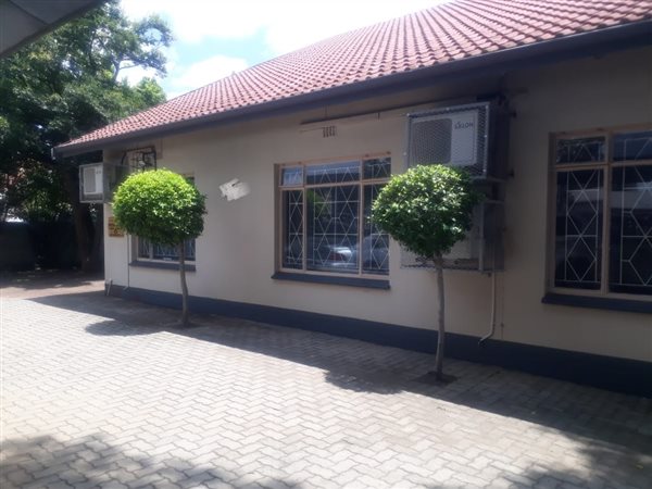 151  m² Commercial space in Bo Dorp