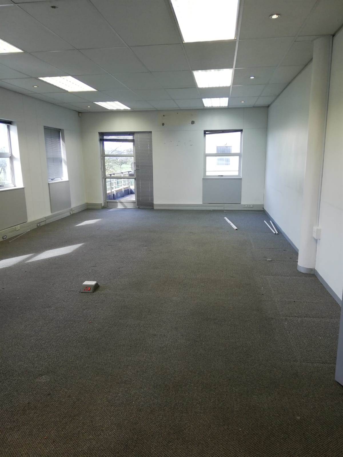 470.41  m² Office Space in Parow Central photo number 15