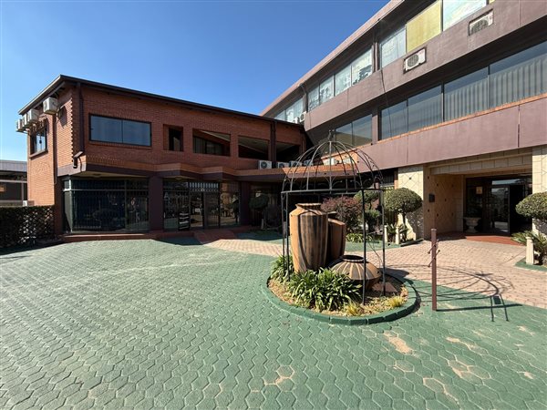 19 m² Commercial space 19 m² Commercial space