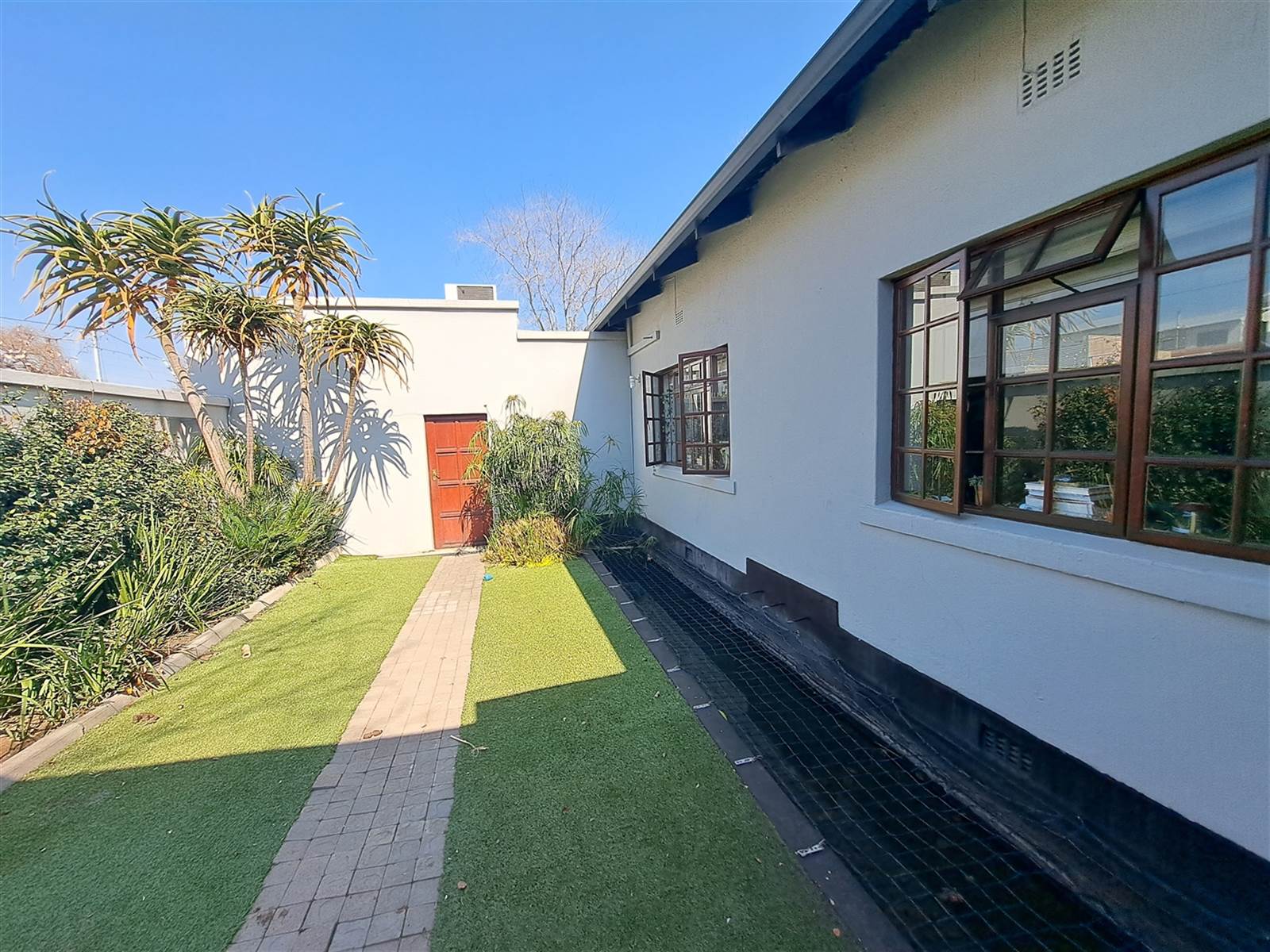 3 Bed House in Parkhurst photo number 23