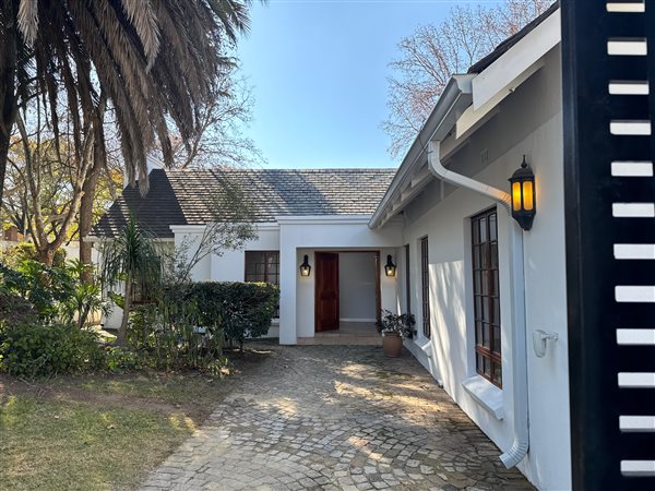 3 Bedroom House 3 Bedroom House
