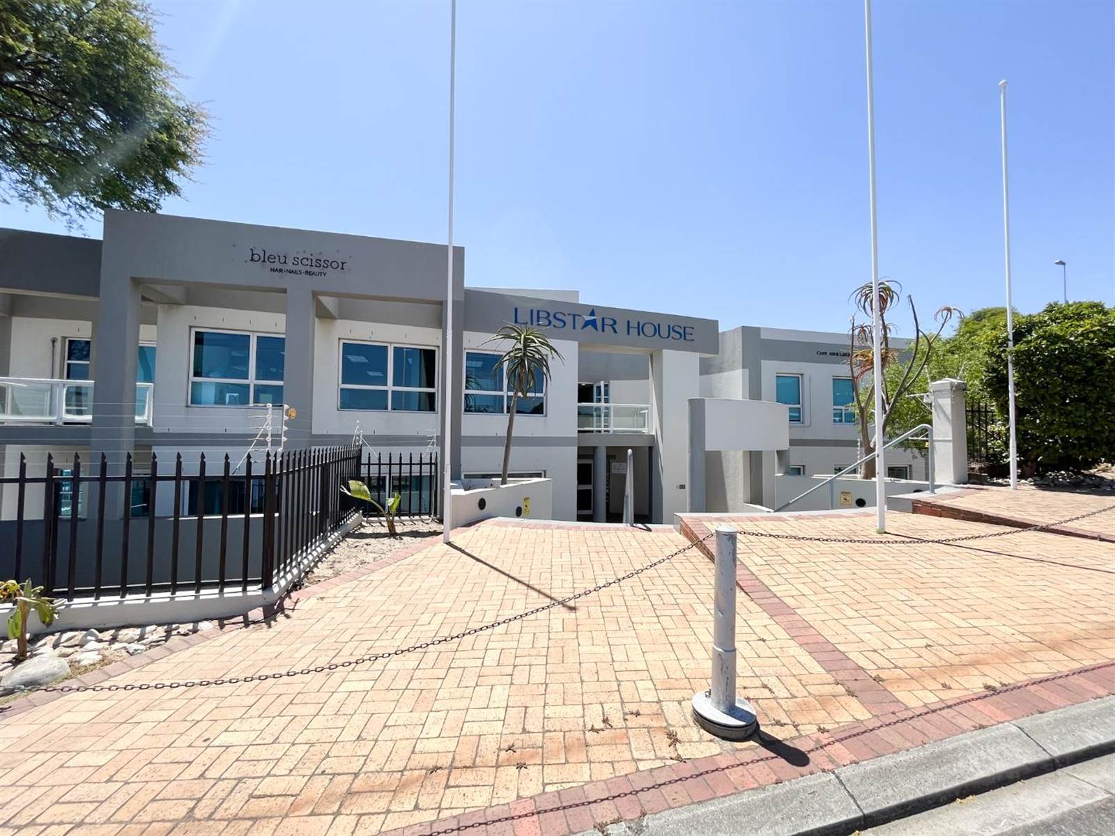 154  m² Office Space in Plattekloof photo number 21