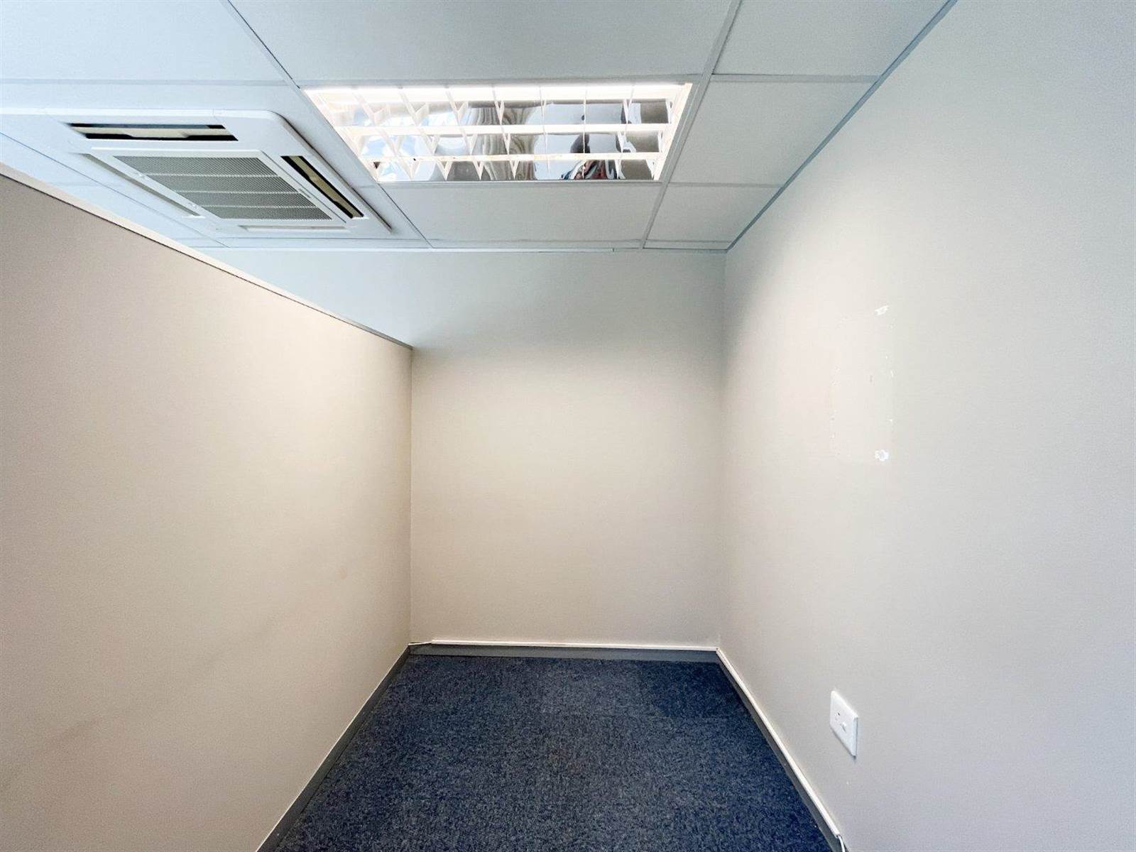 154  m² Office Space in Plattekloof photo number 8
