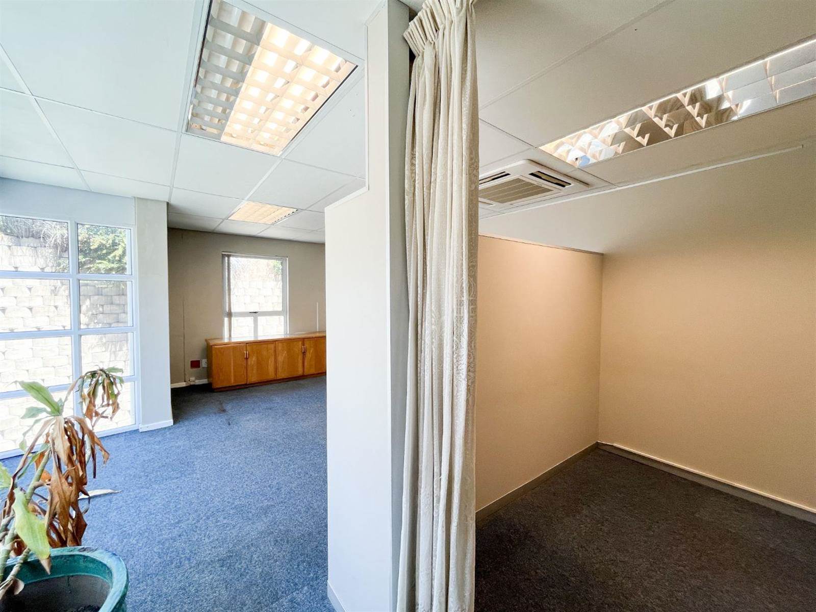 154  m² Office Space in Plattekloof photo number 7