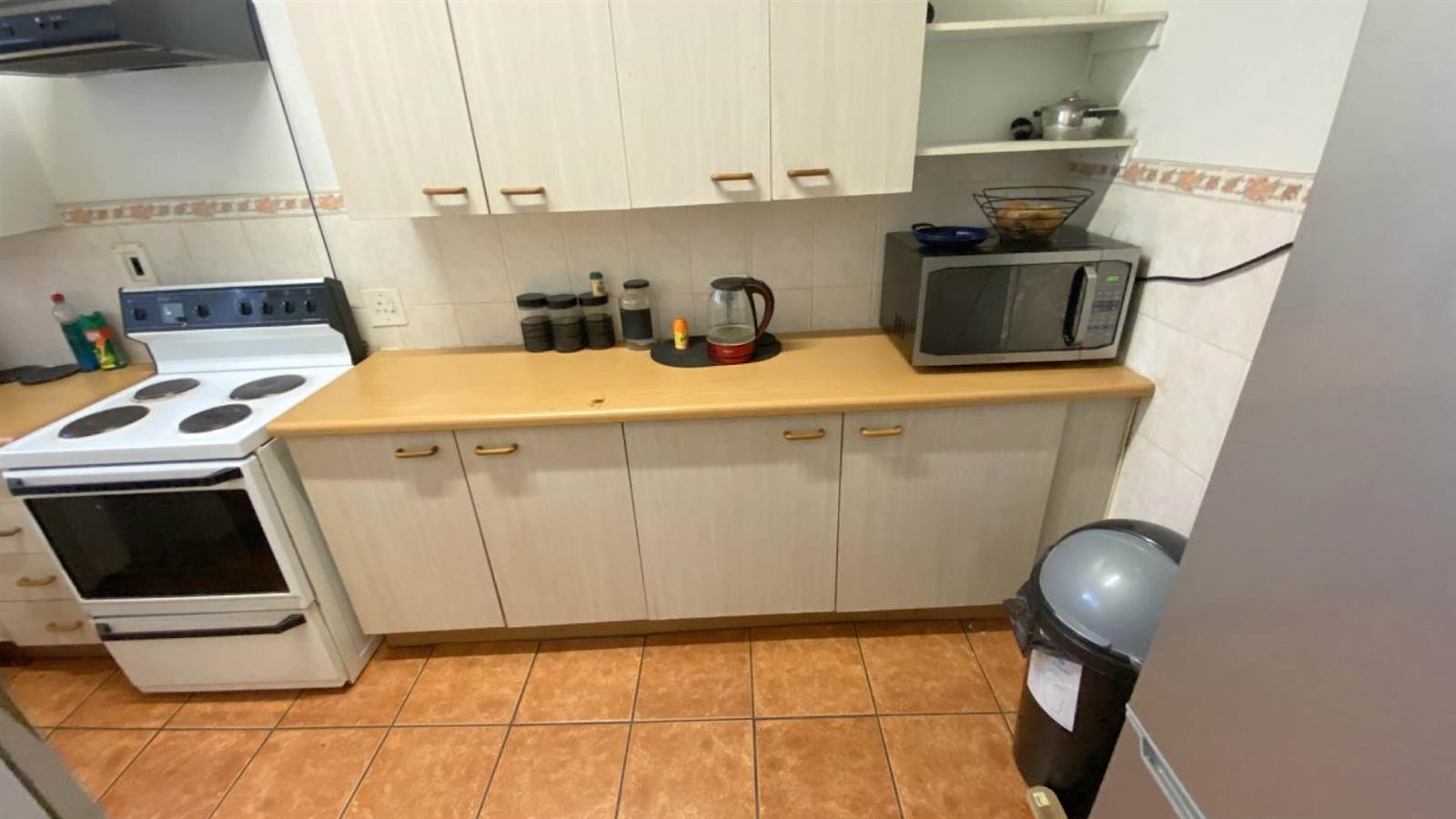 1 Bed Flat in Carletonville photo number 13