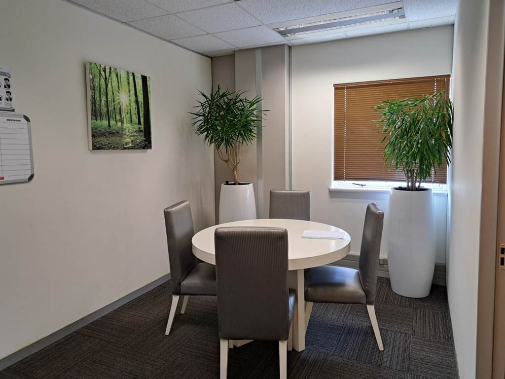 309  m² Office Space in Mt Edgecombe photo number 13