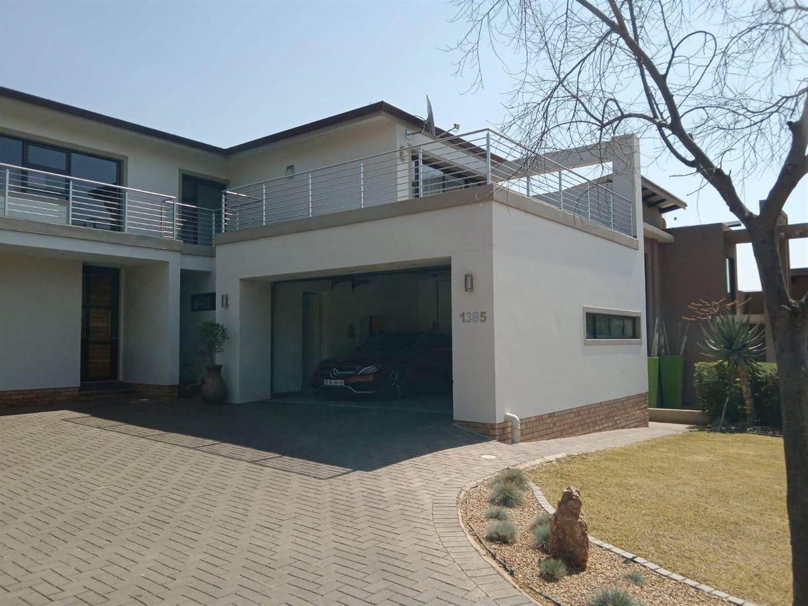 5 Bed House in Eye of Africa photo number 3