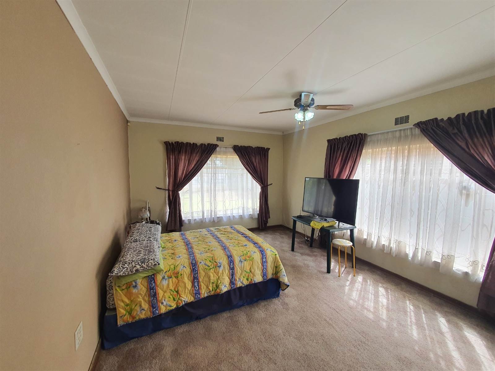 4 Bed House in Northmead photo number 19