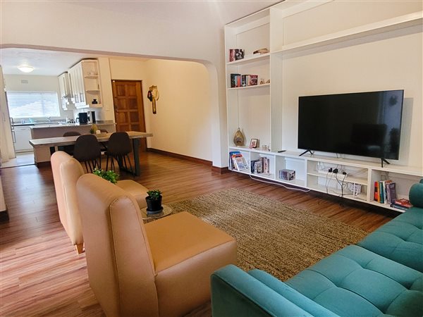 3 Bed Apartment in River Club