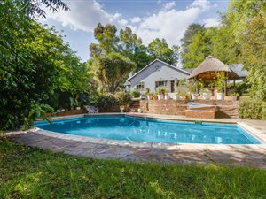 4 Bed House in Craighall Park