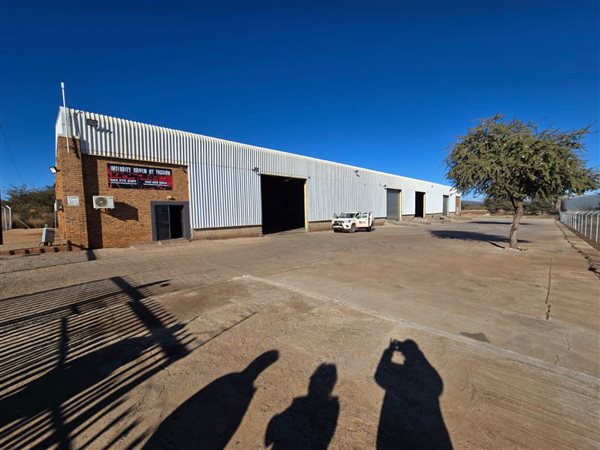 Commercial space Commercial space