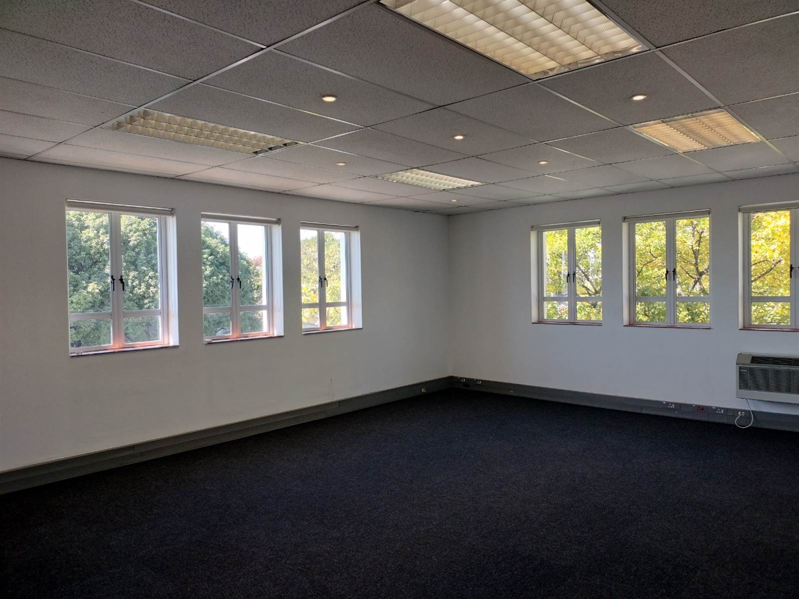 544  m² Commercial space in Bryanston photo number 11