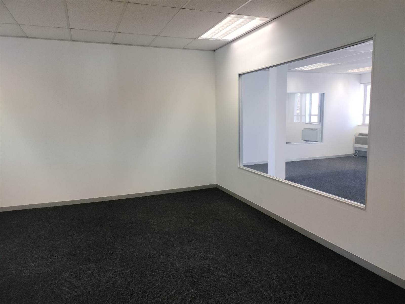 544  m² Commercial space in Bryanston photo number 12