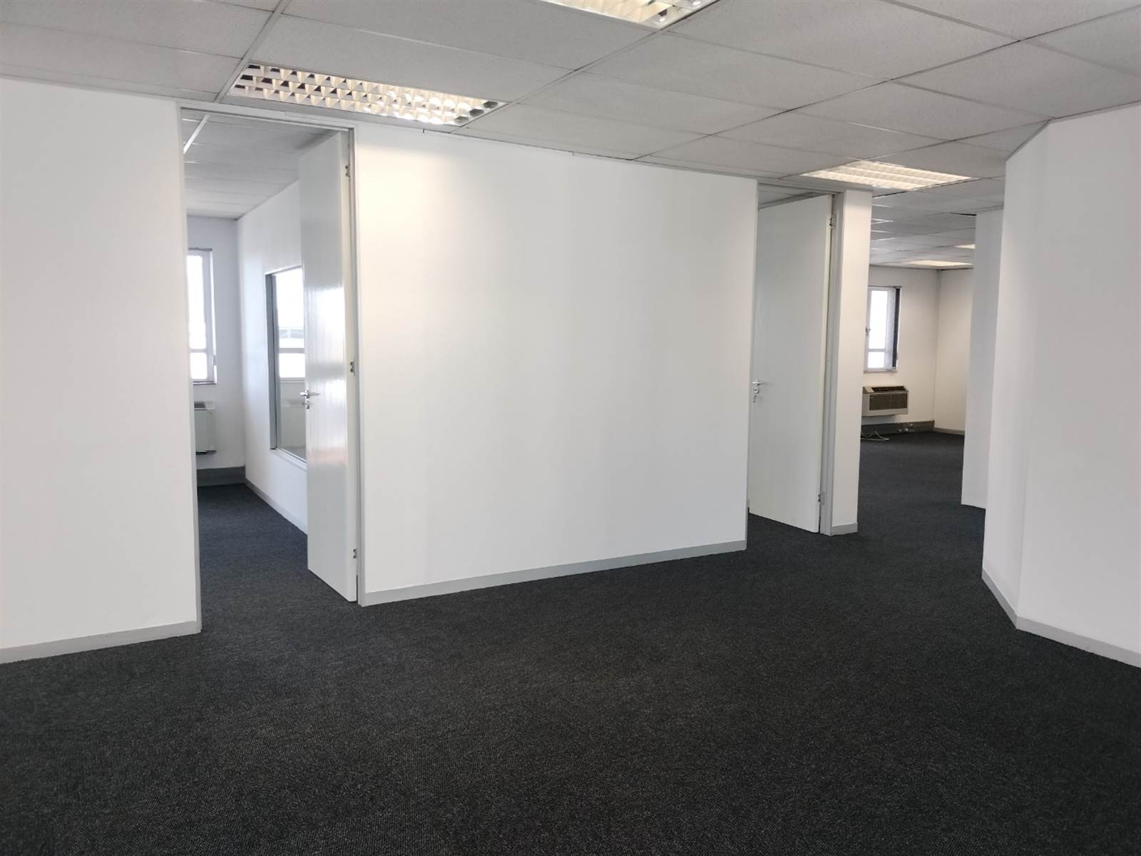 544  m² Commercial space in Bryanston photo number 10