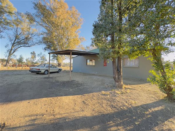 2 Bedroom House 2 Bedroom House