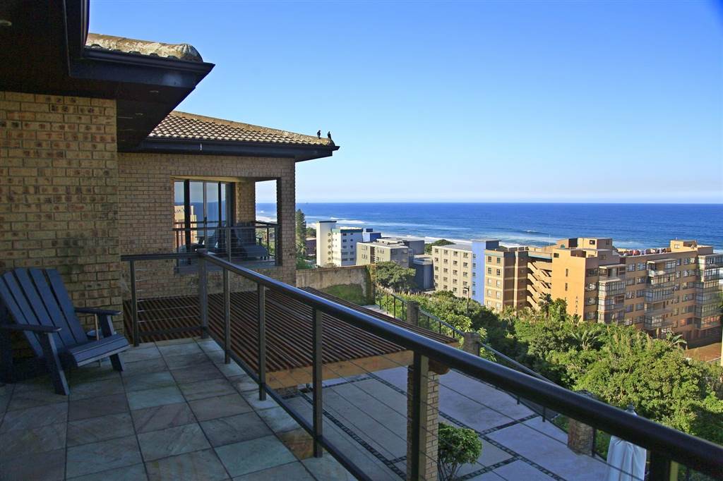 Commercial space in Amanzimtoti photo number 1