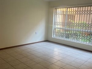 2 Bed House in Groenkloof