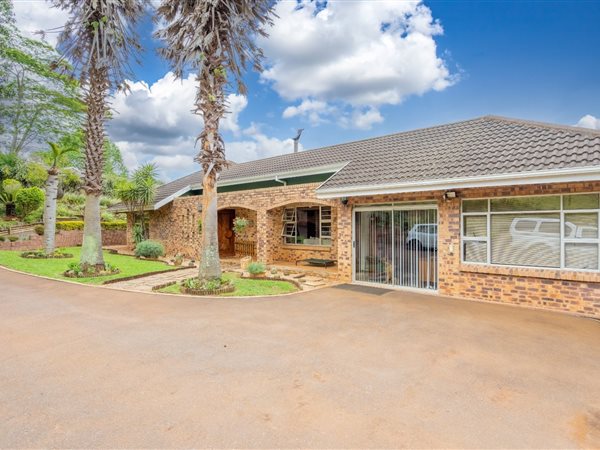 3 Bedroom House 3 Bedroom House