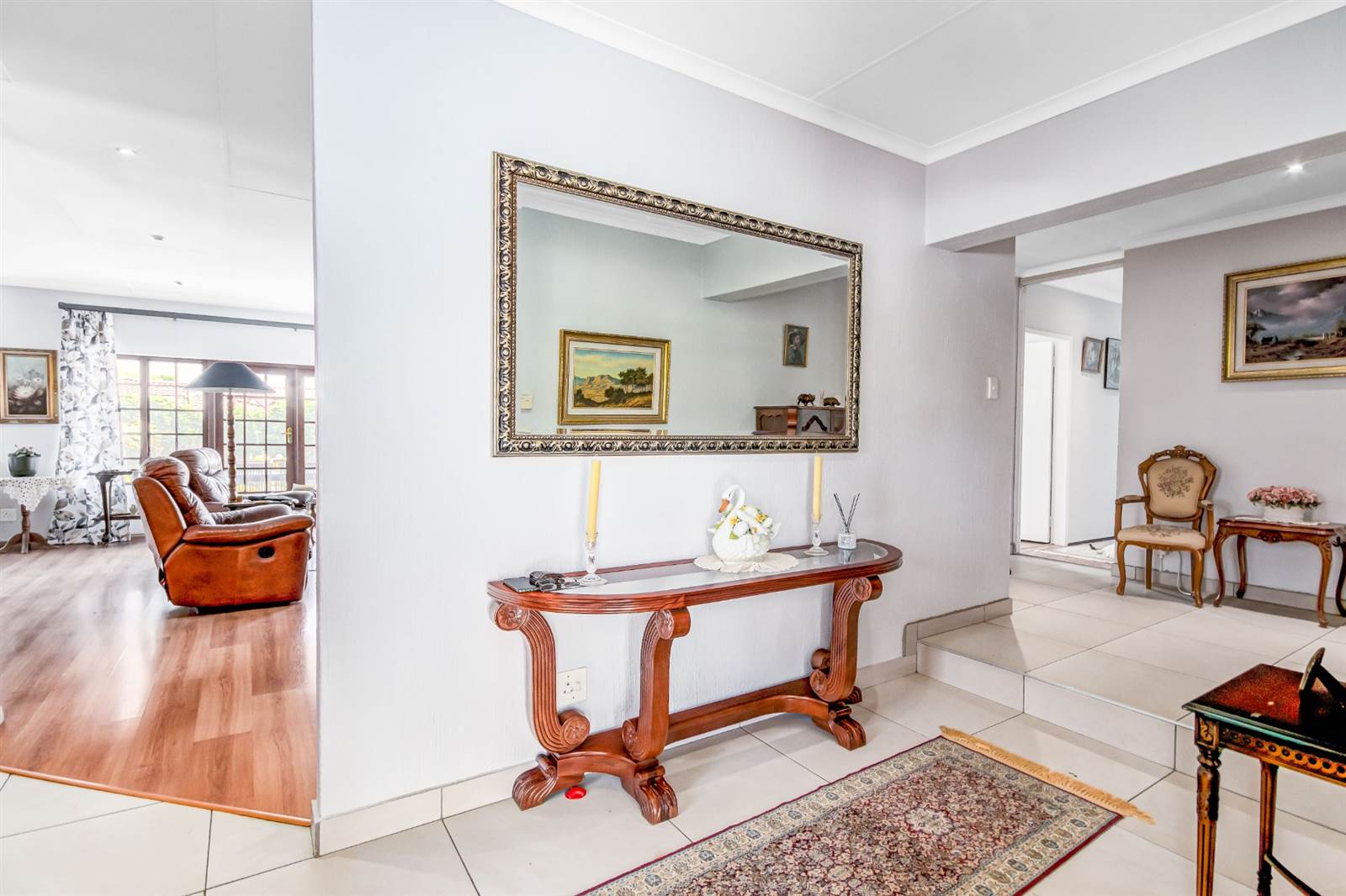 3 Bed House in Douglasdale photo number 3