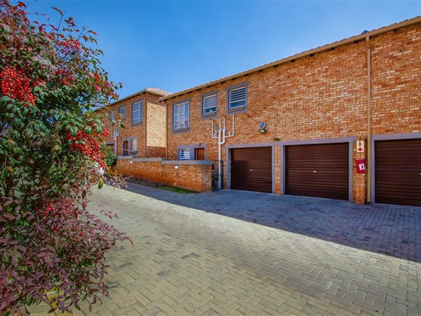 3 Bed Townhouse