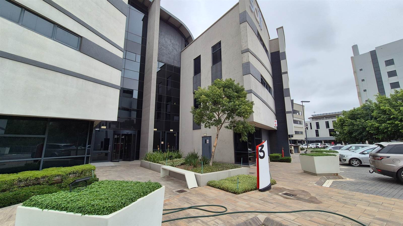 1823  m² Office Space in Menlyn photo number 4